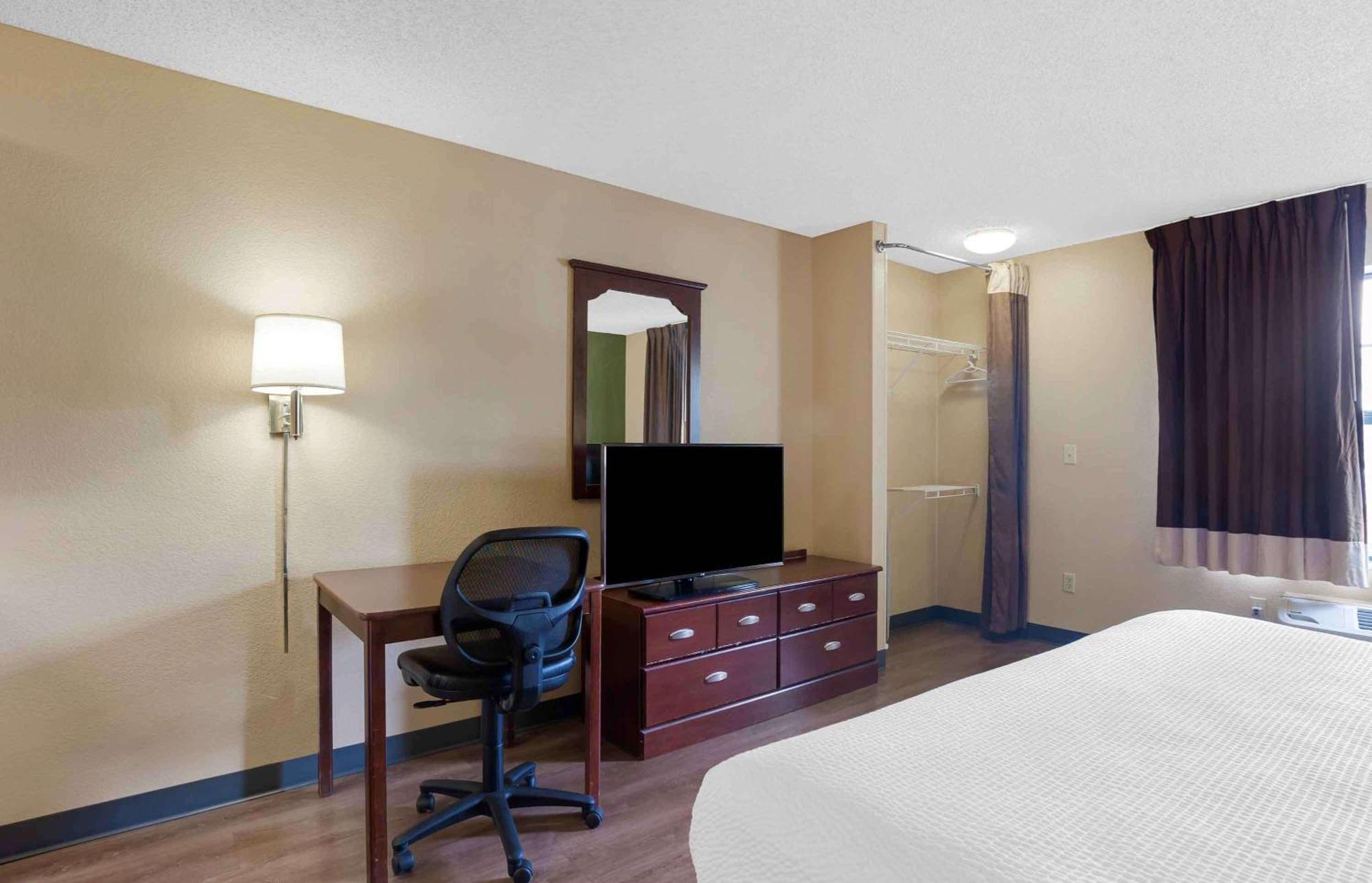 Extended Stay America Suites - North Chesterfield - Arboretum Richmond Exterior foto